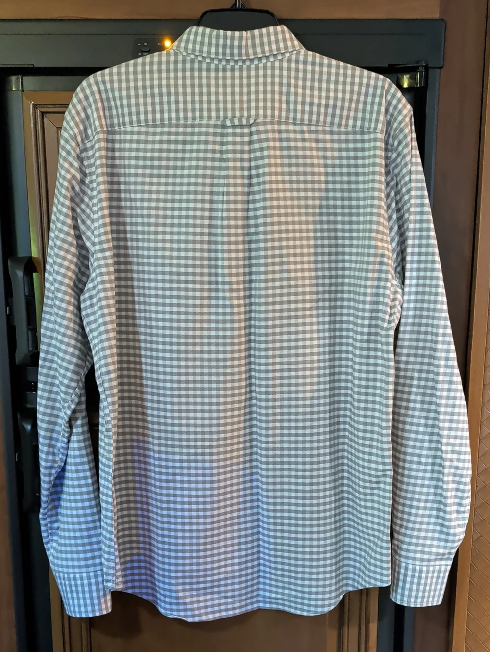 Banana Republic Blue and White Gingham Cotton Button-Down Shirt